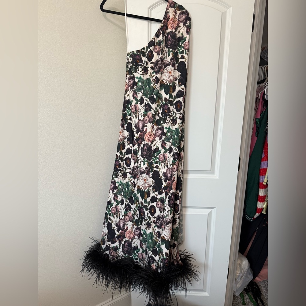 Vasiliki Atelier Liya Floral One-Shoulder Dress with Feather Trim - Picture 5 of 10
